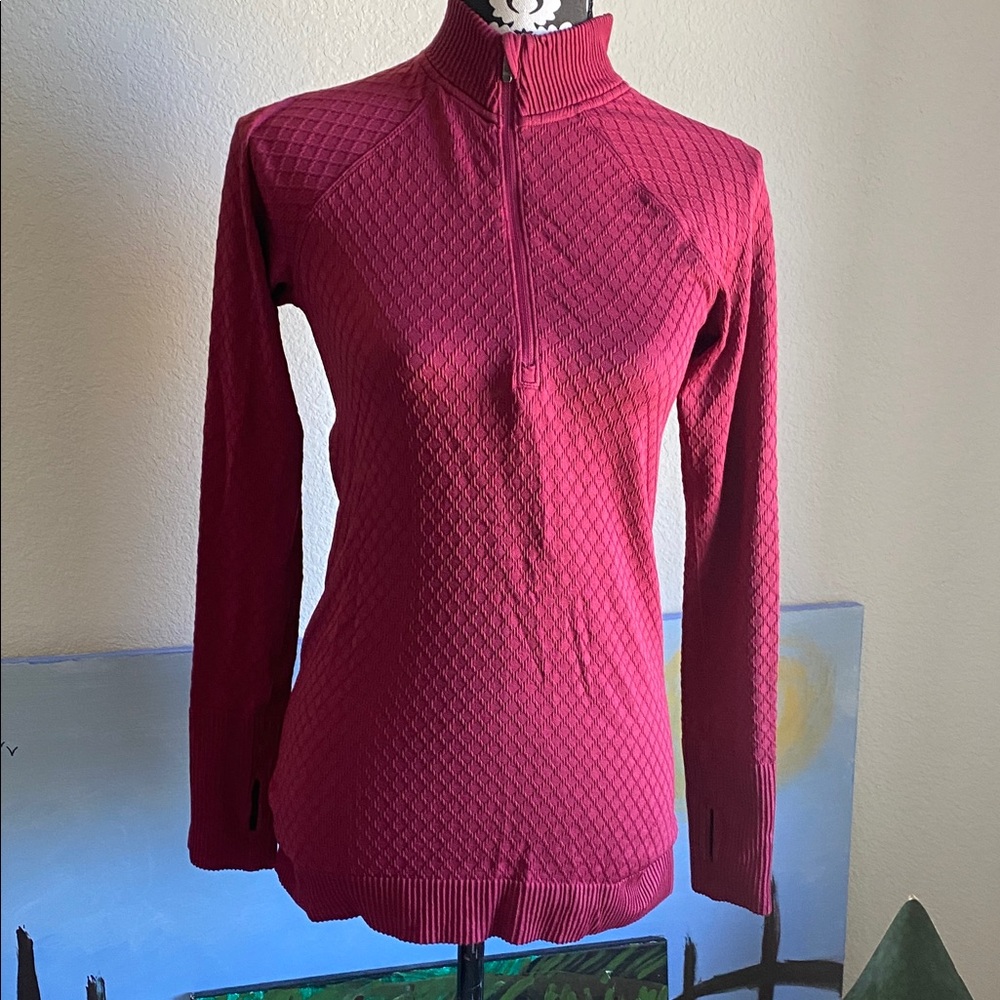 lululemon athletica Diamond-Quilt Half-Zip Pullover in Berry